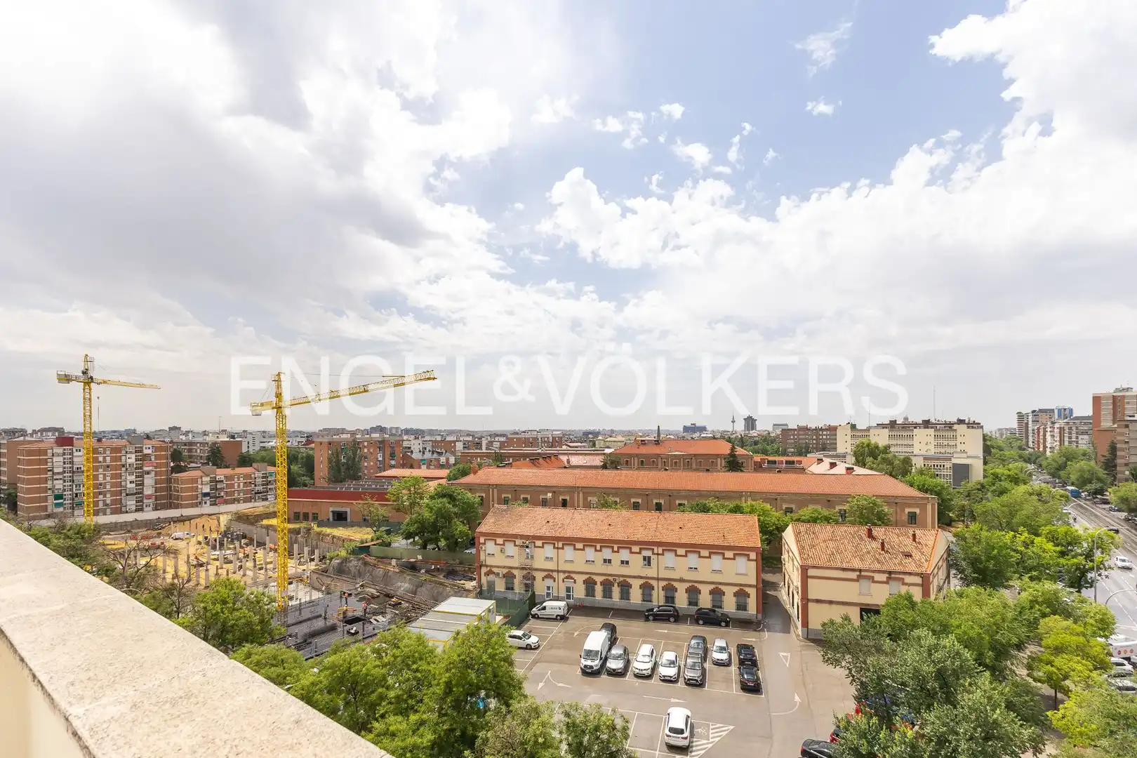 Terrasse von Dachboden zur Miete in Madrid mit Klimaanlage, Heizung und Terrasse