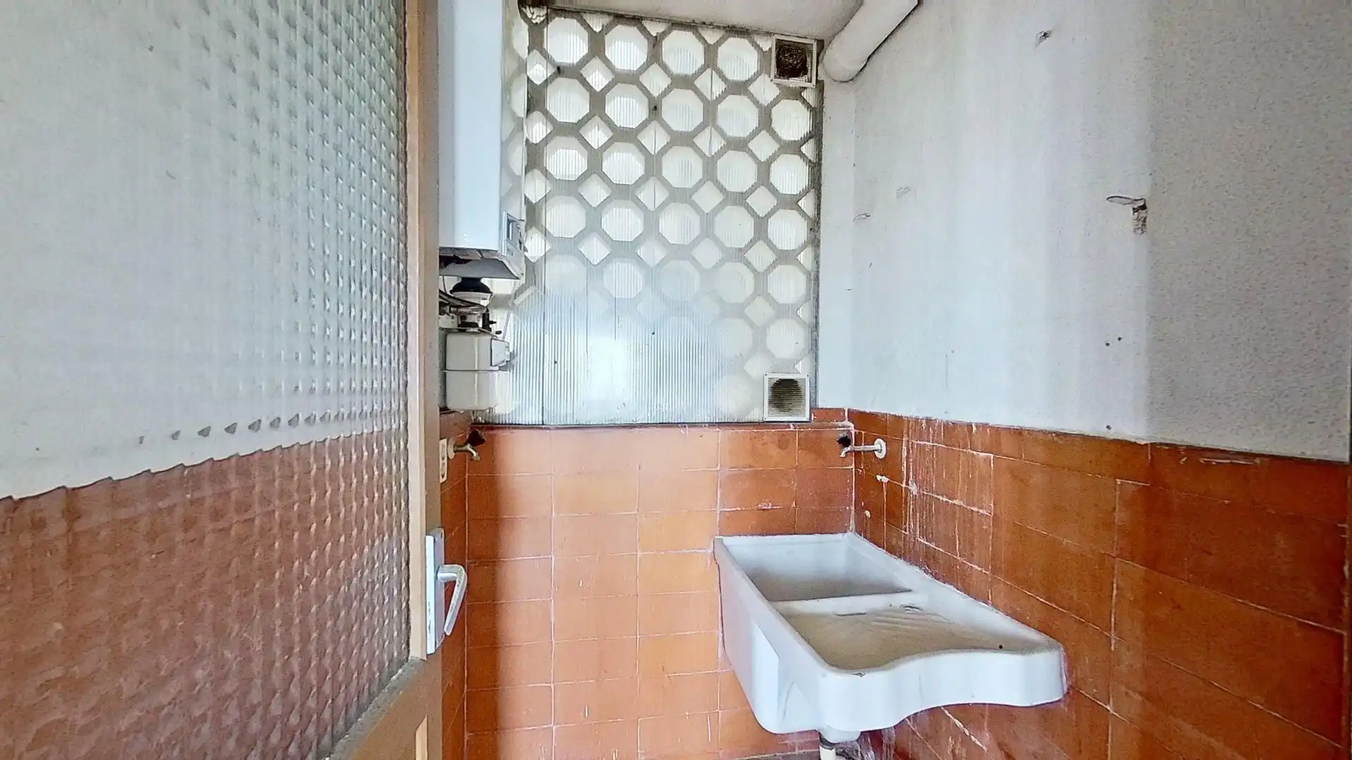 Bany de Dúplex en venda en Sant Feliu de Codines amb Terrassa