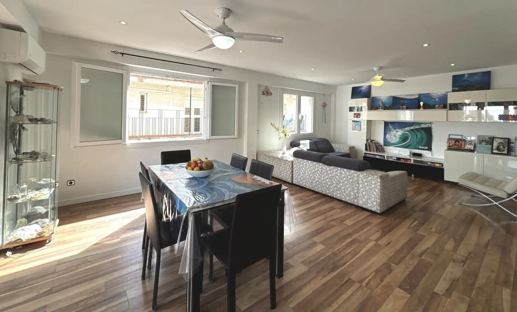 Esszimmer von Wohnungen zum Verkauf in  Palma de Mallorca mit Klimaanlage, Terrasse und Balkon