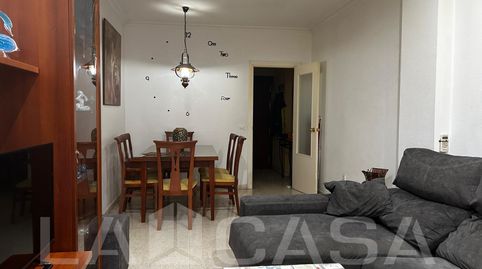 Foto 3 de Piso en venta en Avenida de Europa, Montequinto