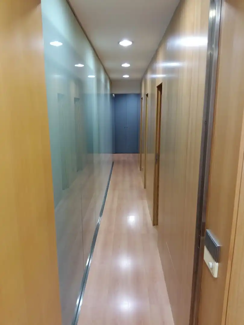 Oficina de alquiler en Iturrama