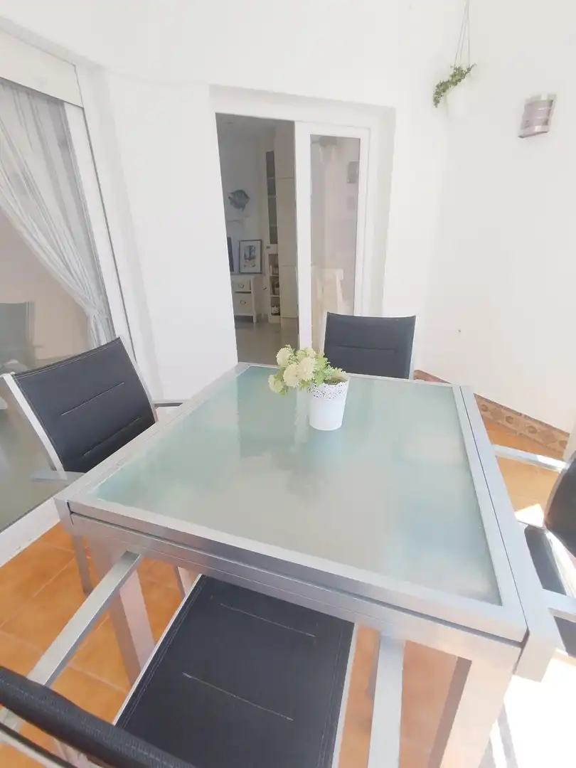 Comedor de Apartamento de alquiler en Torrenueva Costa con Jardín privado, Terraza y Amueblado