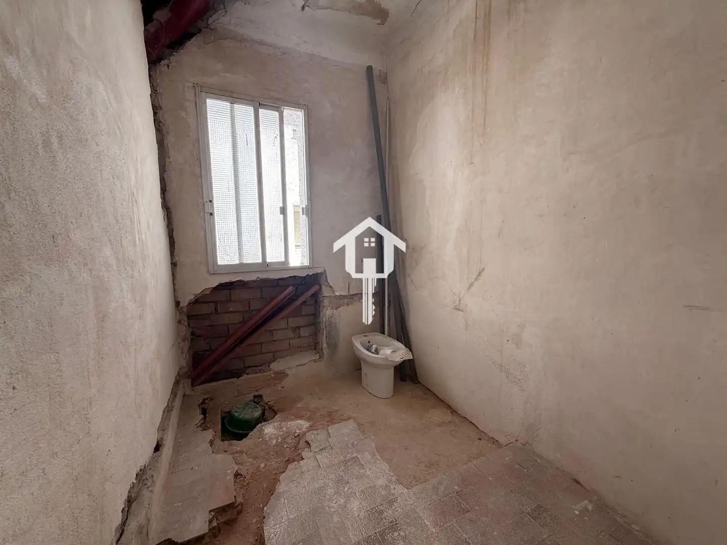 Piso en venta en Alicante / Alacant con Trastero