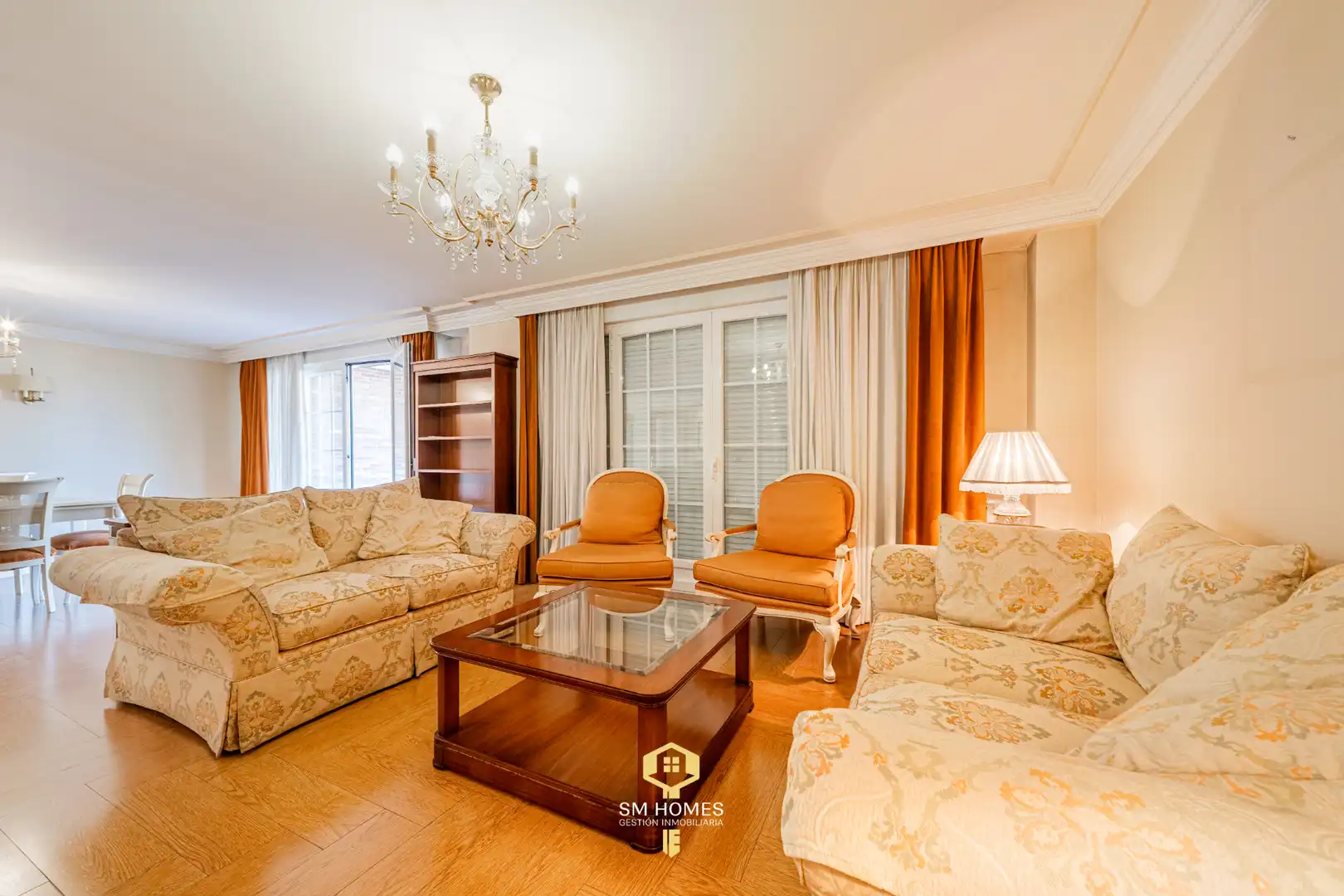 Sala de estar de Casa adosada en venta en Coslada con Calefacción, Jardín privado y Terraza