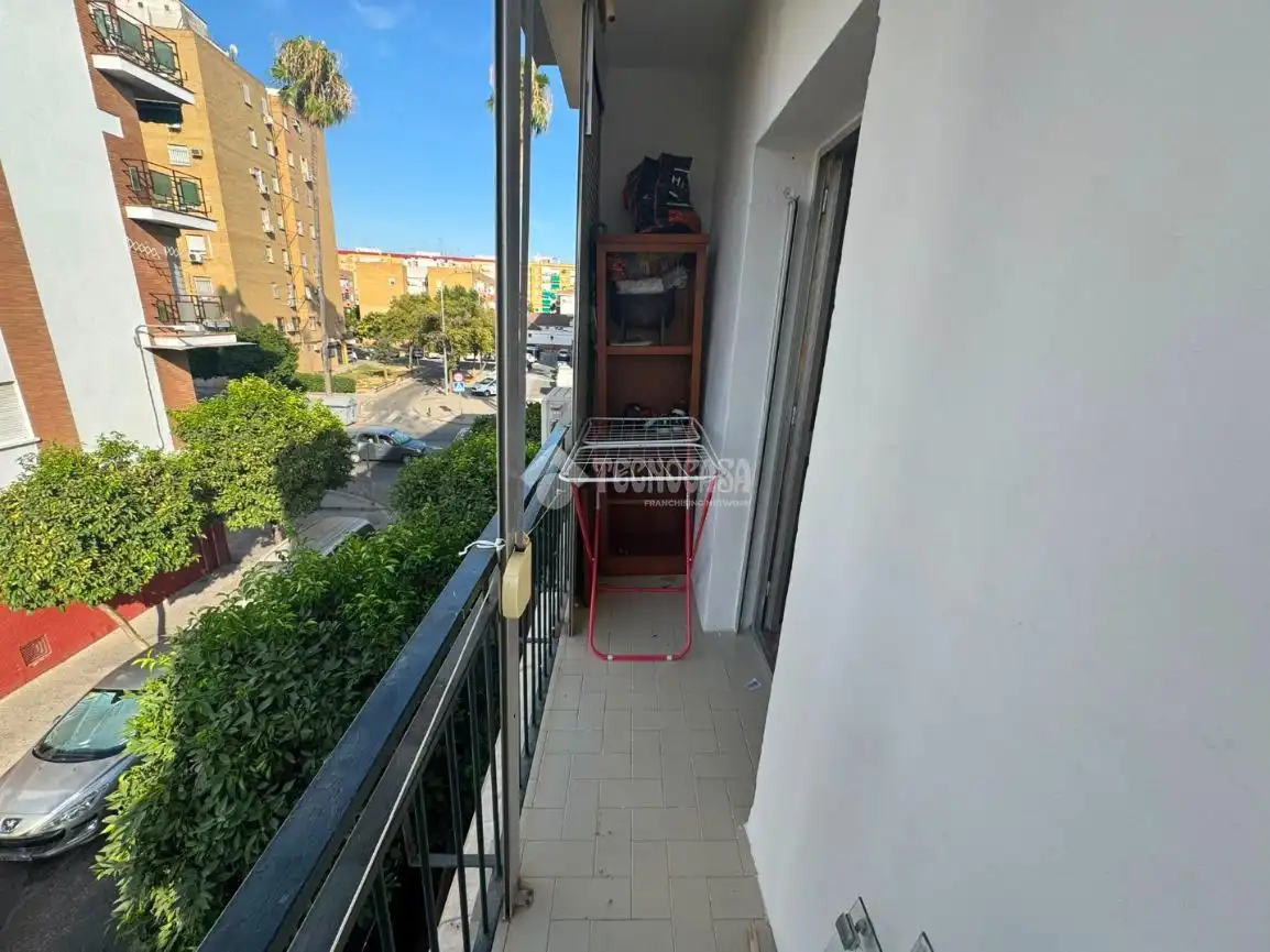 Terrassa de Pis en venda en Sevilla amb Aire condicionat