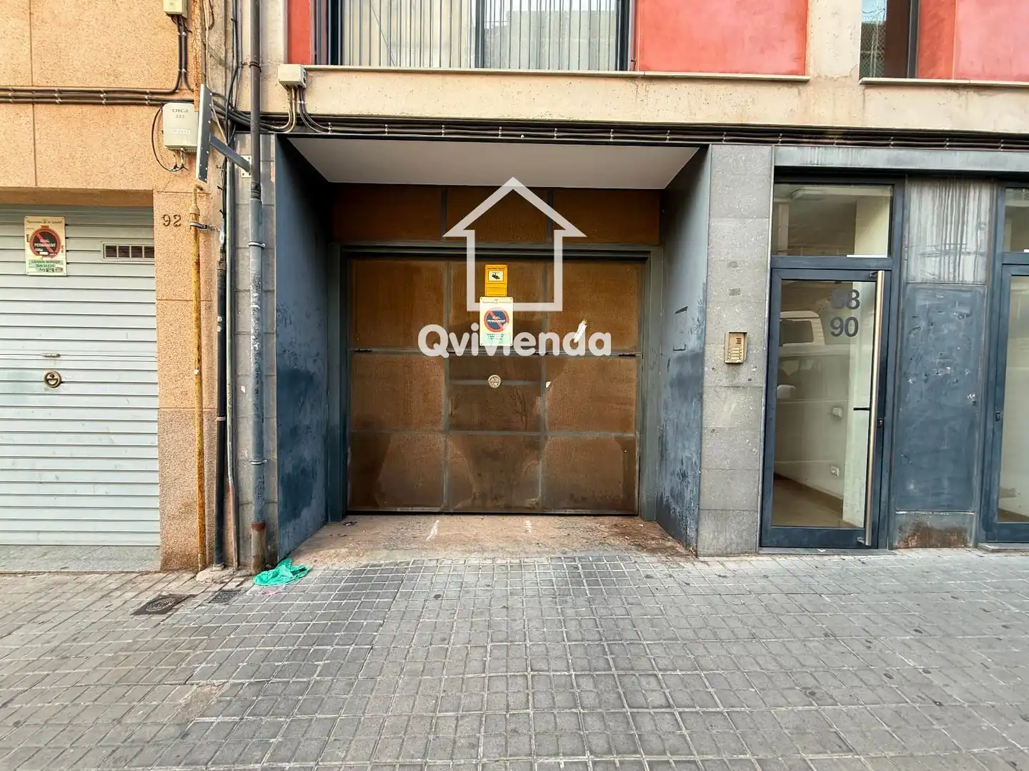 Exterior view of Garage for sale in Sabadell