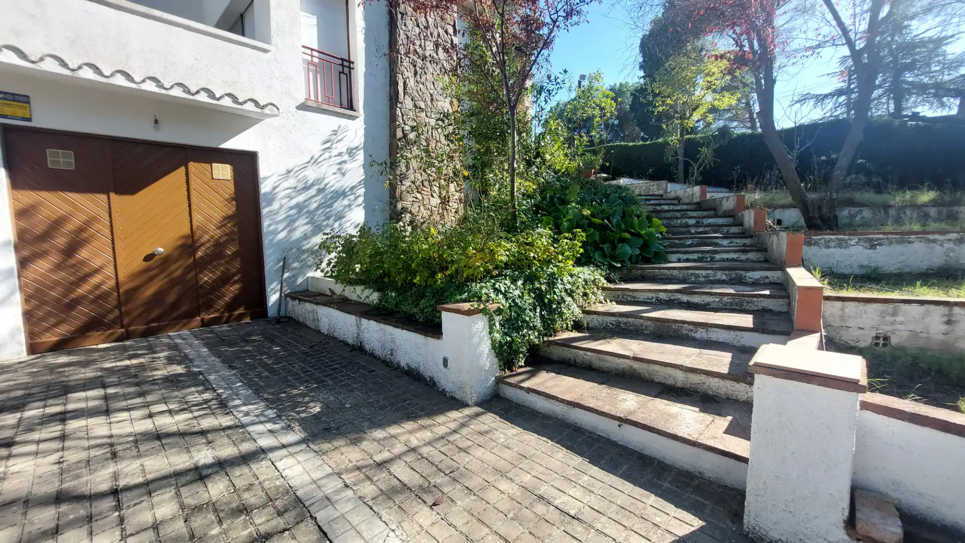 Vista exterior de Casa o xalet en venda en Sant Llorenç Savall amb Jardí privat, Terrassa i Piscina