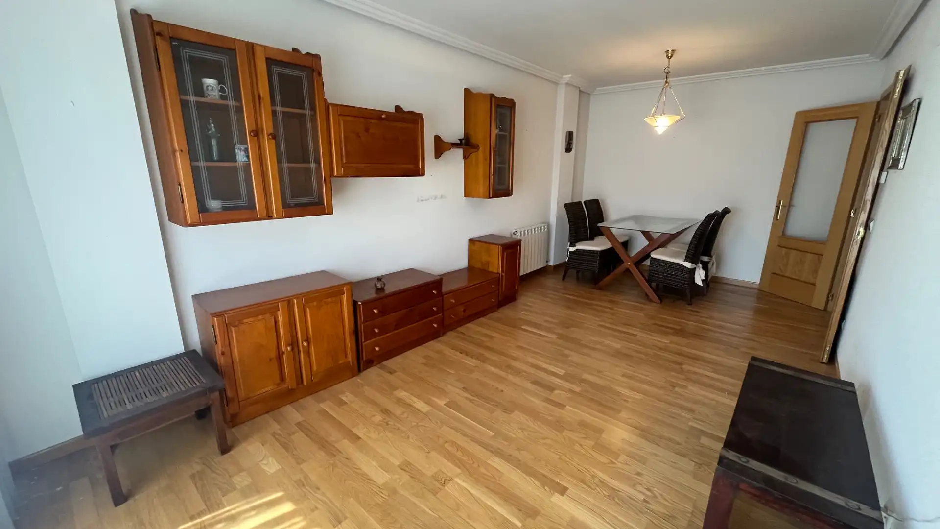 Sala d'estar de Pis en venda en Valladolid amb Calefacció i Parquet
