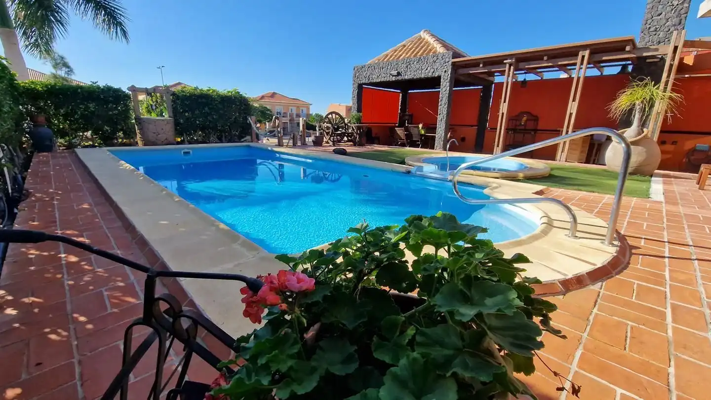 Casa con piscina in vendita a Costa Adeje, imagen 7