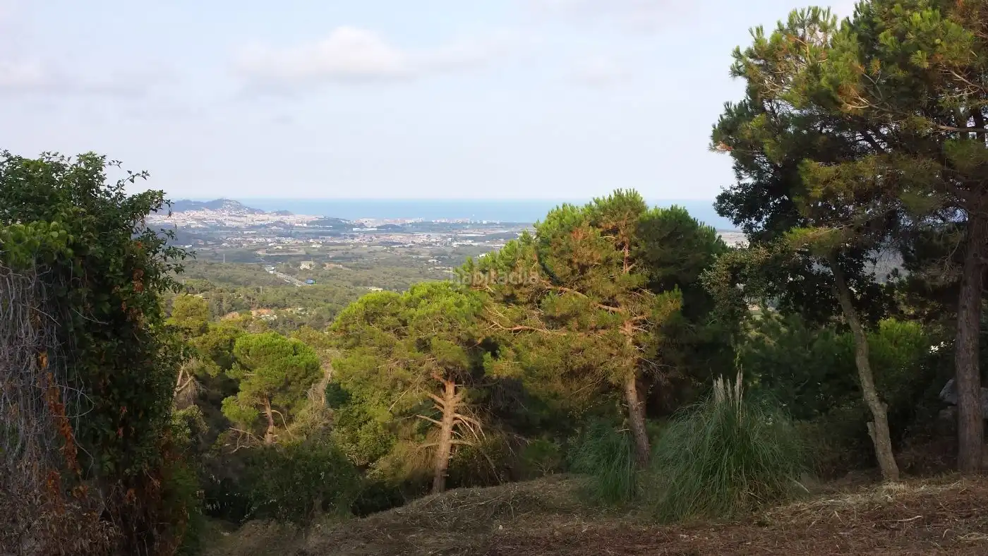 Terreno residencial en venta en Carrer del Còndor 763, imagen 2