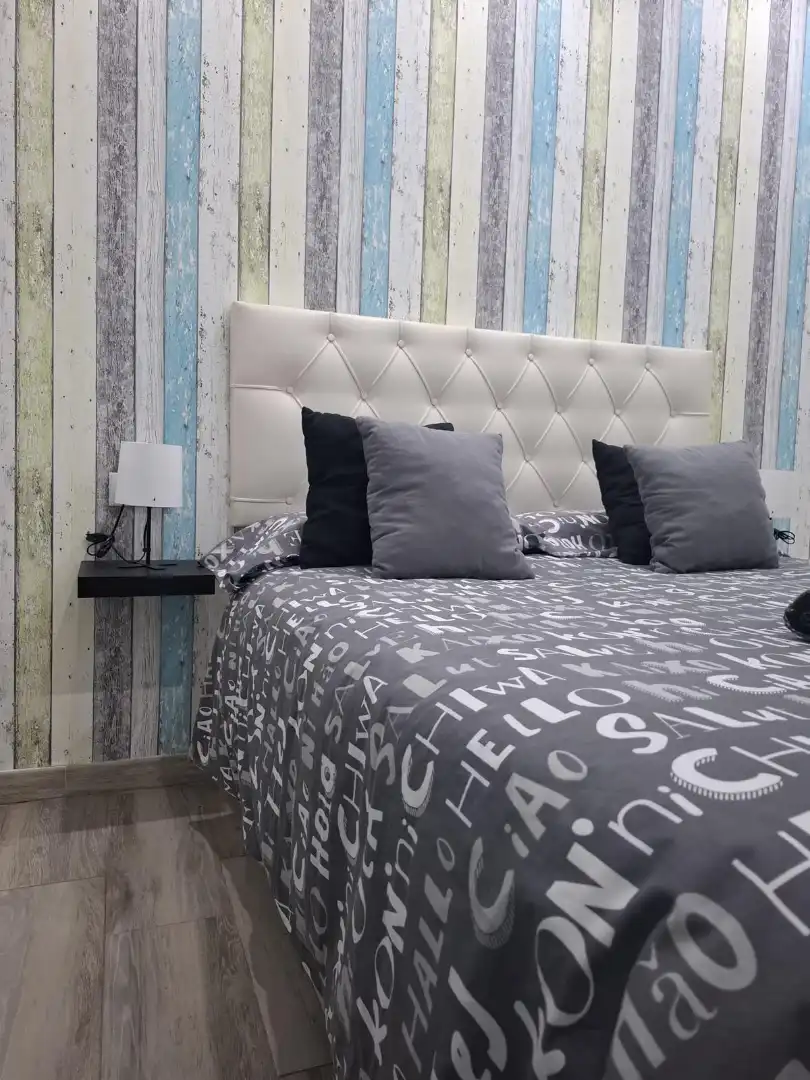 Habitación de Apartamento de alquiler en Málaga Capital con Aire acondicionado, Amueblado y Internet