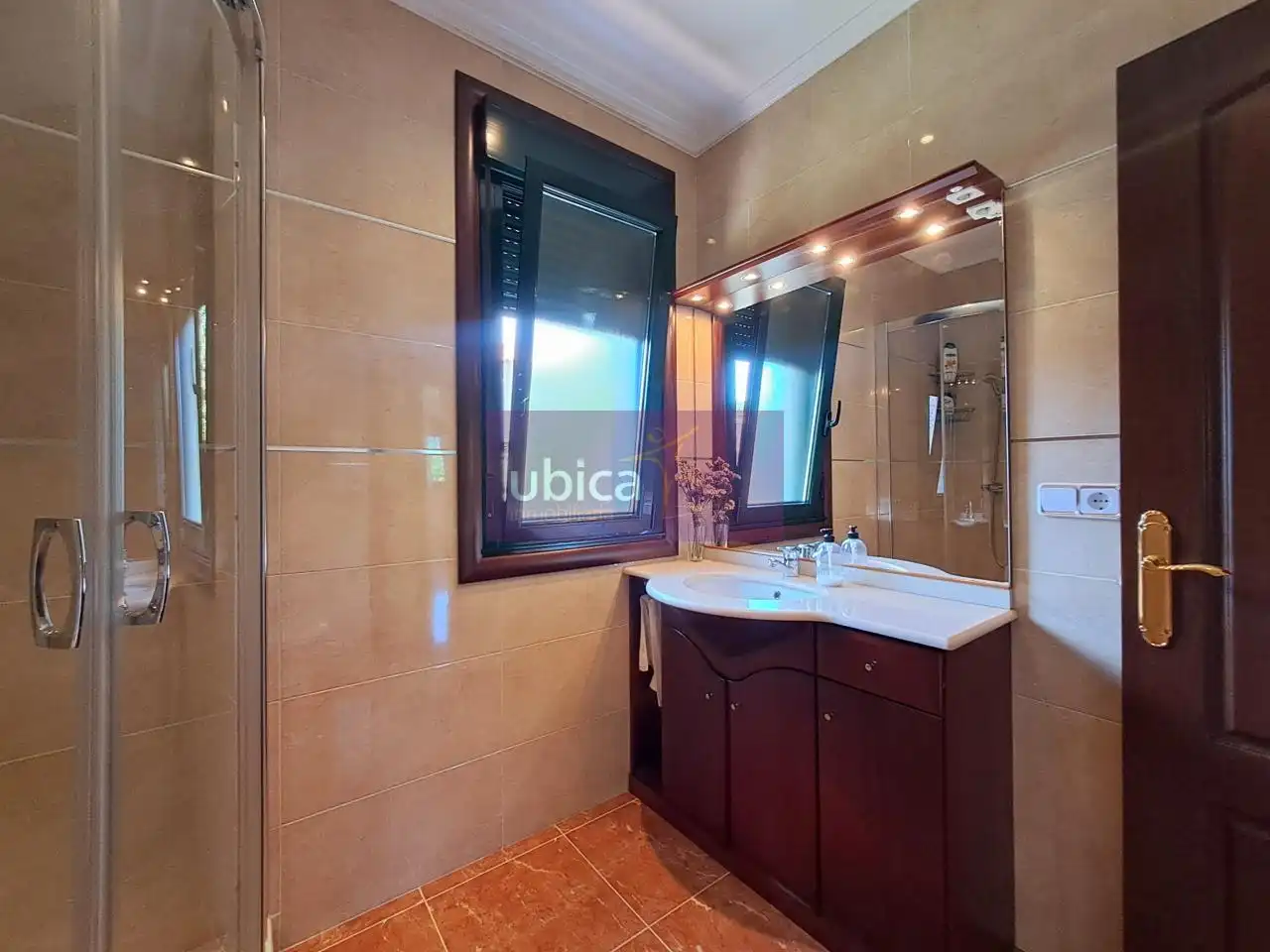 Baño de Casa o chalet en venta en Arbo con Calefacción, Jardín privado y Terraza