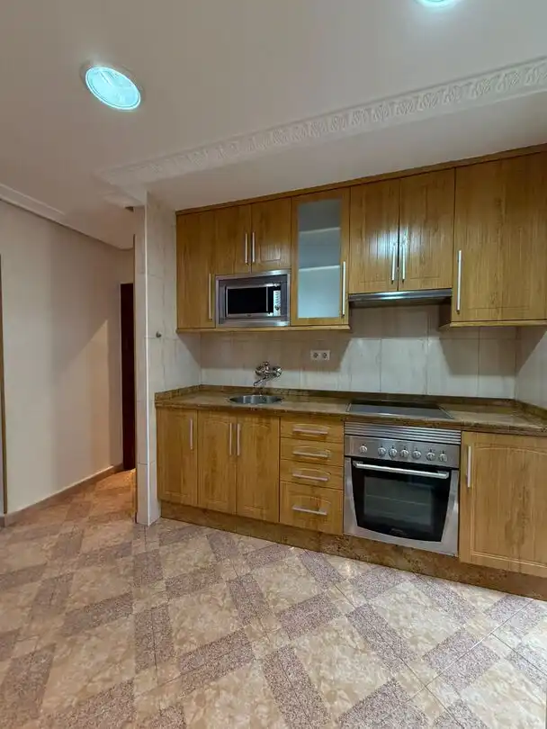 Küche von Wohnung zur Miete in Laviana mit Heizung und Balkon