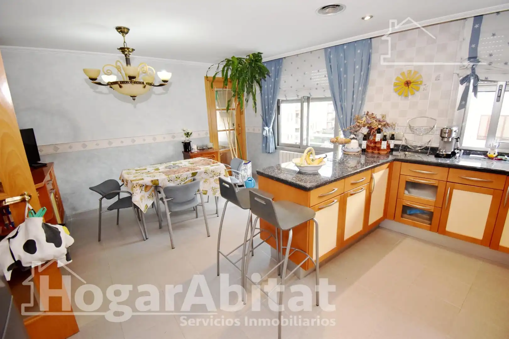 Cocina de Piso en venta en Castellón de la Plana / Castelló de la Plana con Calefacción, Trastero y Balcón