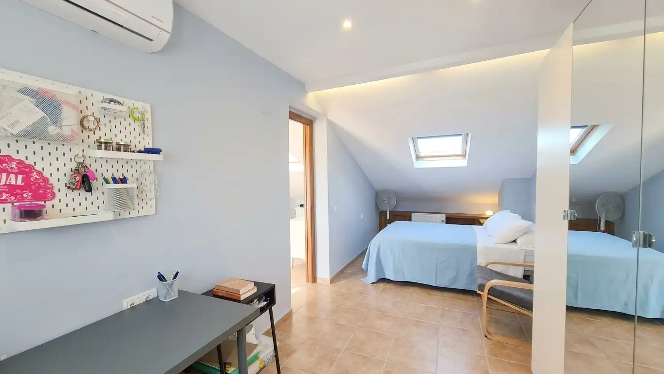 Casa adosada en venta en Rincón de la Victoria, Málaga