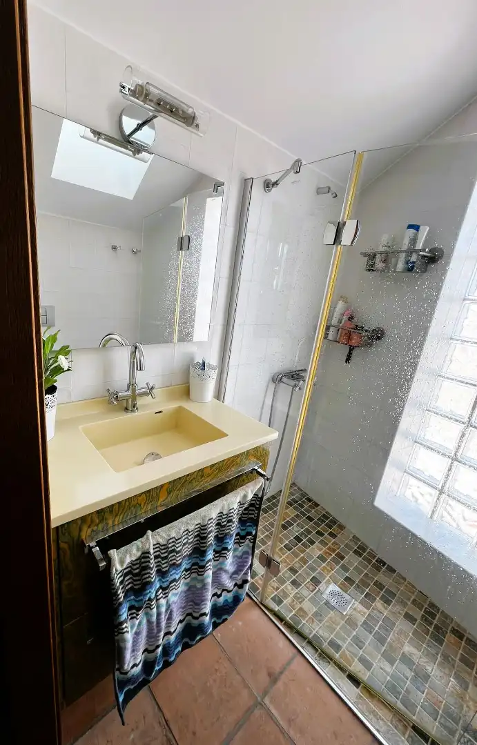 Baño de Ático en venta en Totana con Aire acondicionado, Calefacción y Parquet