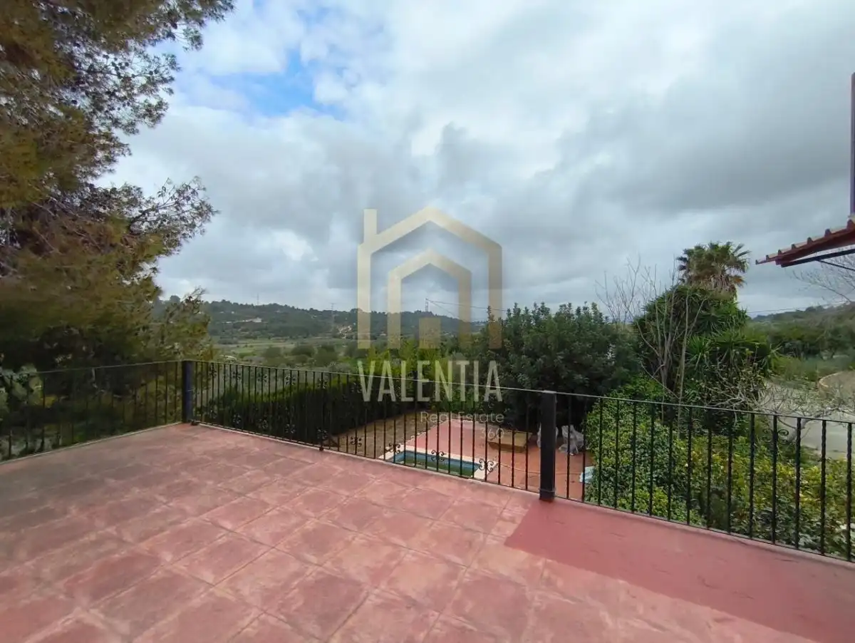 Exterior view of Houses for sale in Buñol  with Air Conditioner, Furnished and Alarm