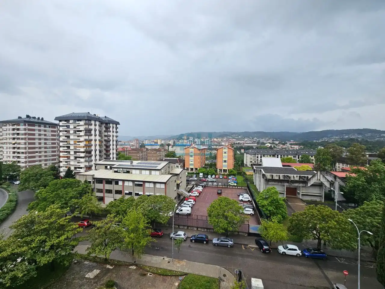 Vista exterior de Piso en venta en Ourense Capital  con Aire acondicionado, Calefacción y Trastero