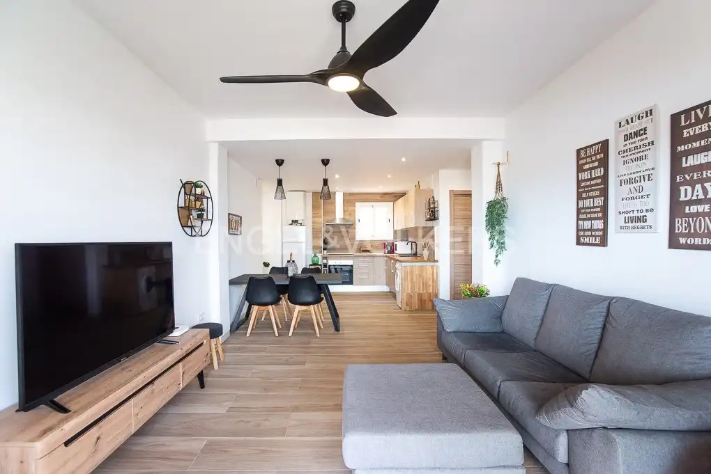 Living room of Apartments for sale in Peñíscola / Peníscola  with Heating, Furnished and Balcony