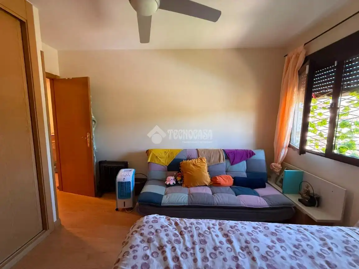 Bedroom of Flat for sale in Almorox  with Air Conditioner, Heating and Parquet flooring