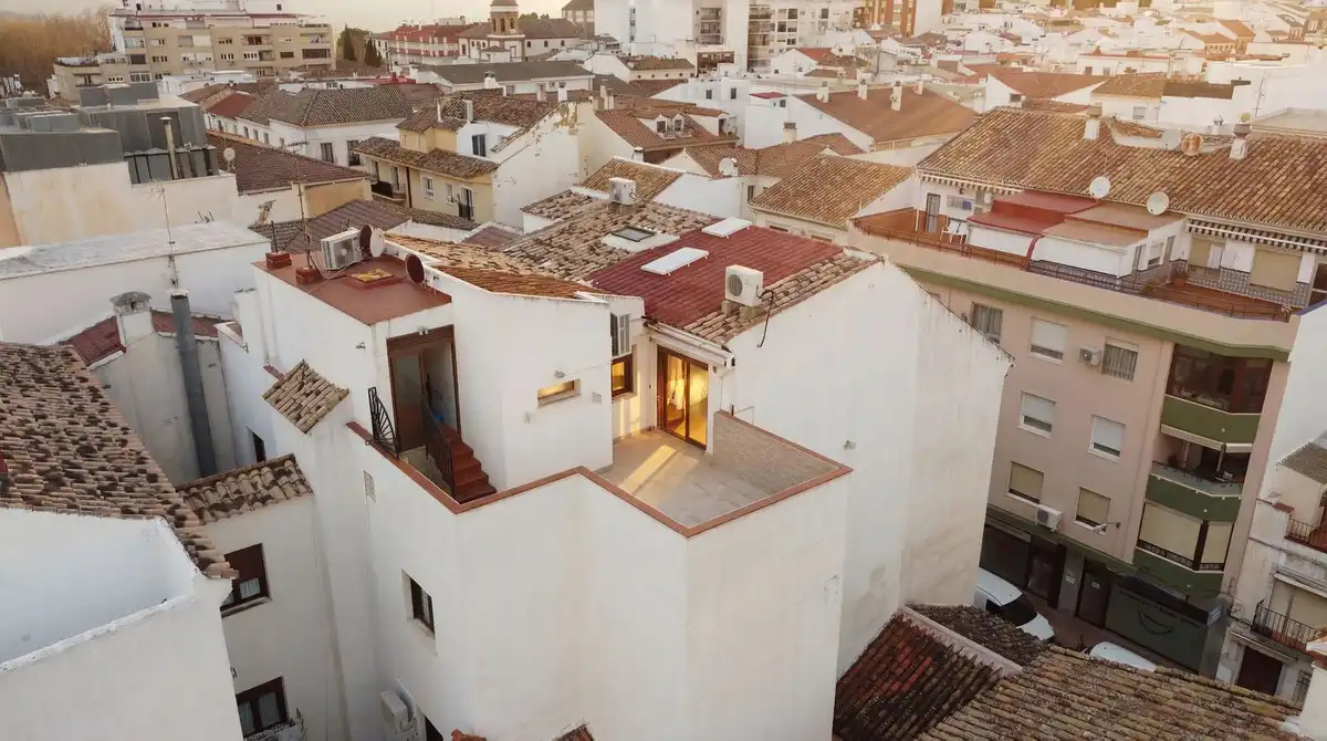 Außenansicht von Maisonette zum Verkauf in Ronda mit Klimaanlage, Terrasse und Alarm