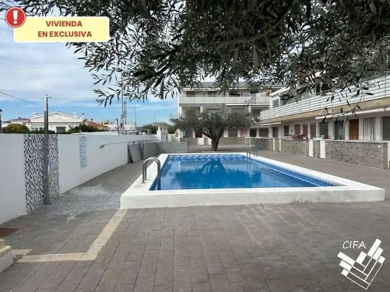 Piscina de Piso en venta en Vinaròs con Aire acondicionado, Terraza y Amueblado