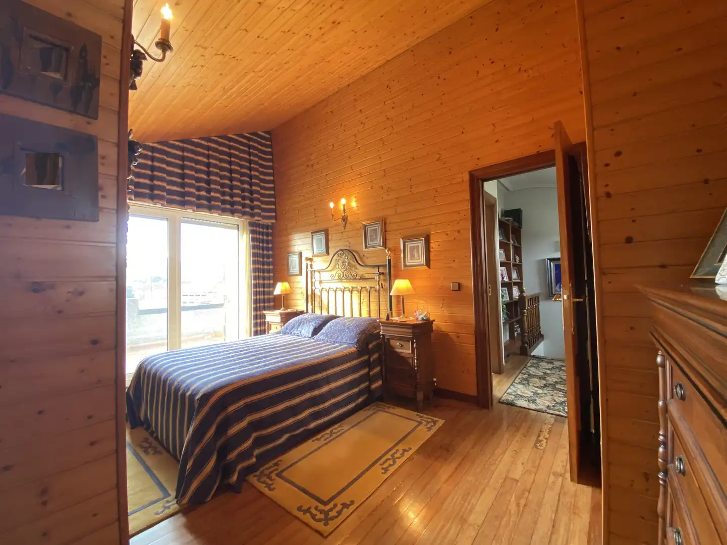 Bedroom of Detached homes for sale in Torrelavega   with Heating, Private garden and Parquet flooring