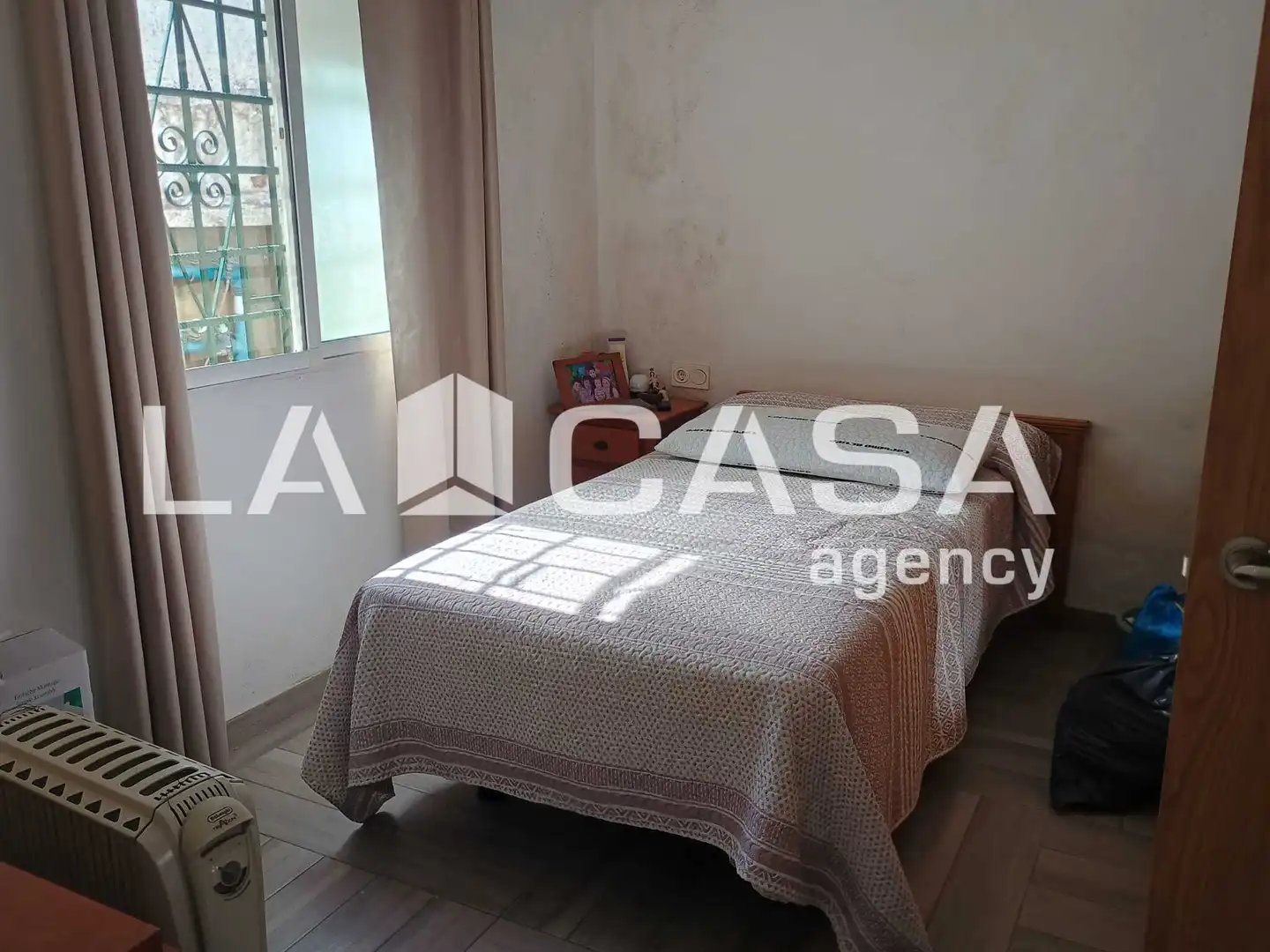 Bedroom of Houses for sale in Algeciras