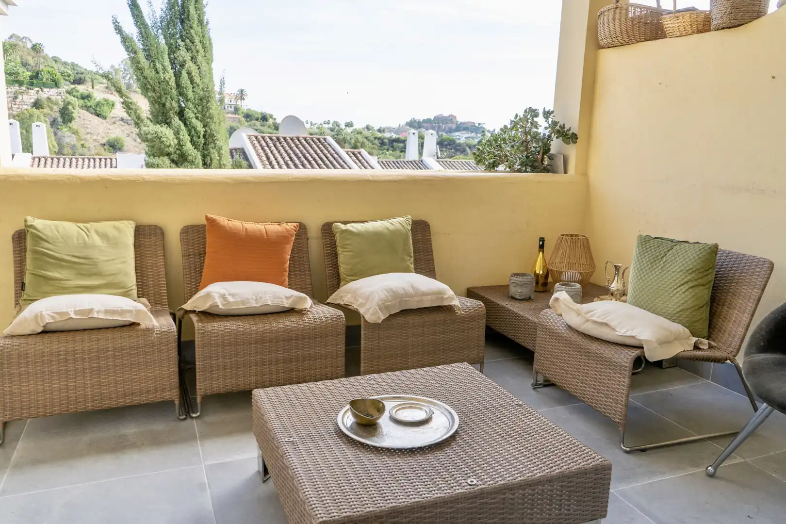 Apartament amb piscina en venda a Benahavís pueblo, imagen 9
