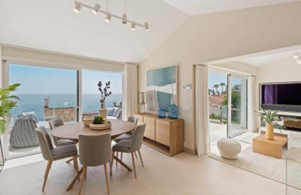 Dining room of House or chalet for sale in Estepona  with Air Conditioner, Private garden and Terrace