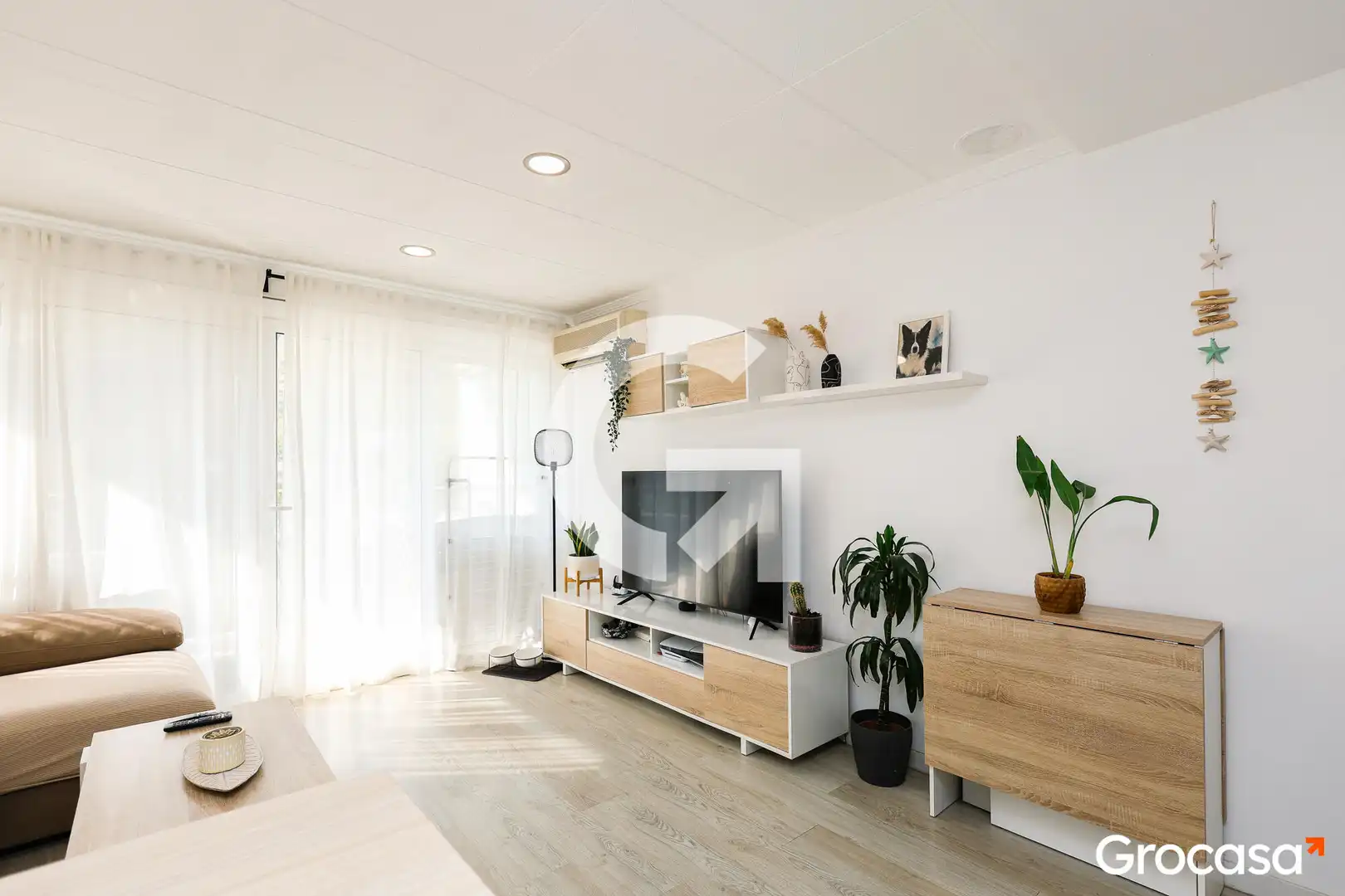 Living room of Flat for sale in Castelldefels  with Air Conditioner, Balcony and Community pool