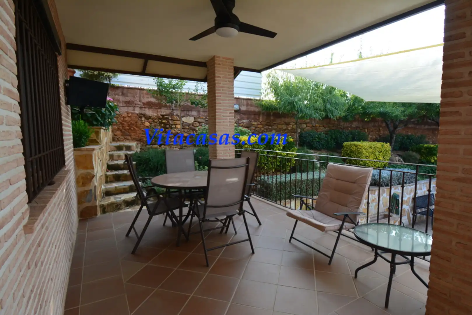 Terrassa de Casa o xalet en venda en Robledillo de Mohernando amb Aire condicionat, Calefacció i Jardí privat
