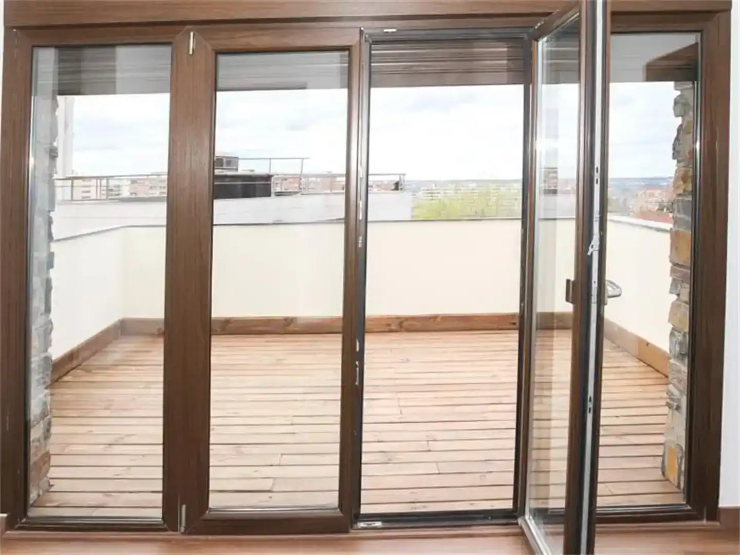Terraza de Casa o chalet en venta en  Madrid Capital con Aire acondicionado, Piscina y Balcón