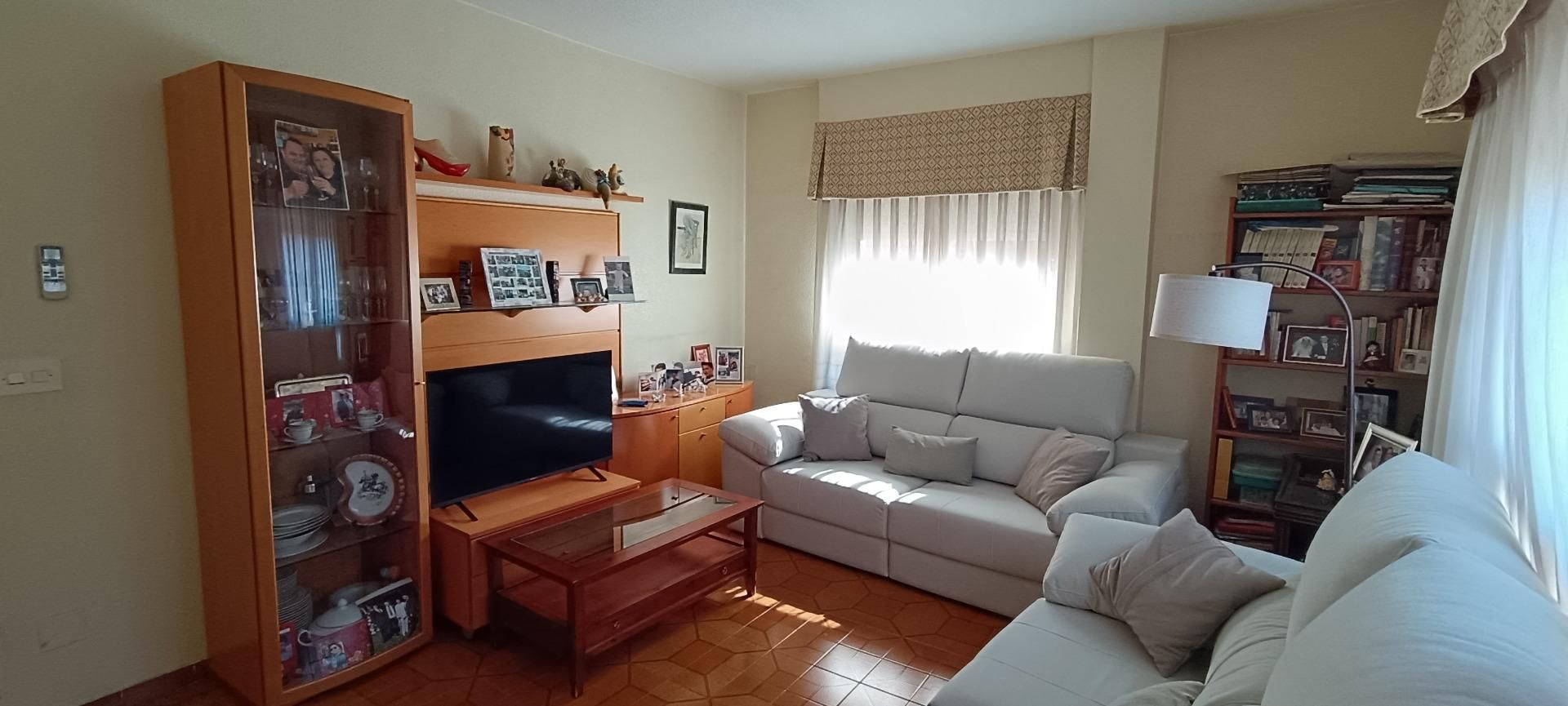 Pis en venda a Algezares