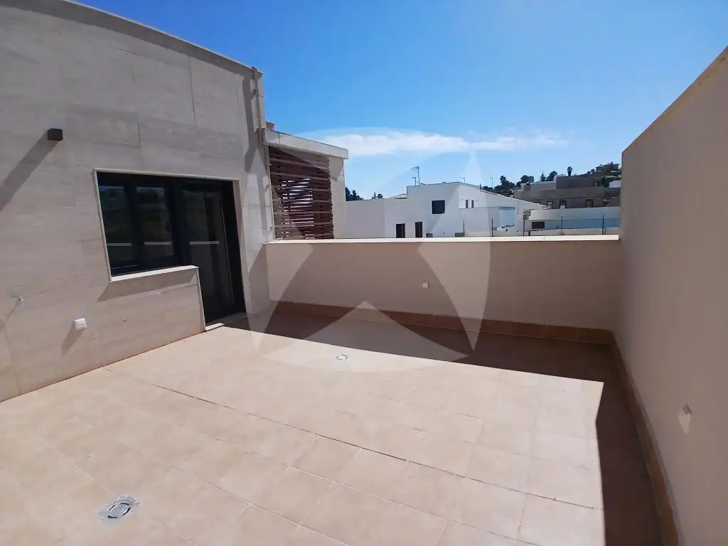 Terrasse von Wohnung zur Miete in Badajoz mit Klimaanlage, Privatgarten und Terrasse