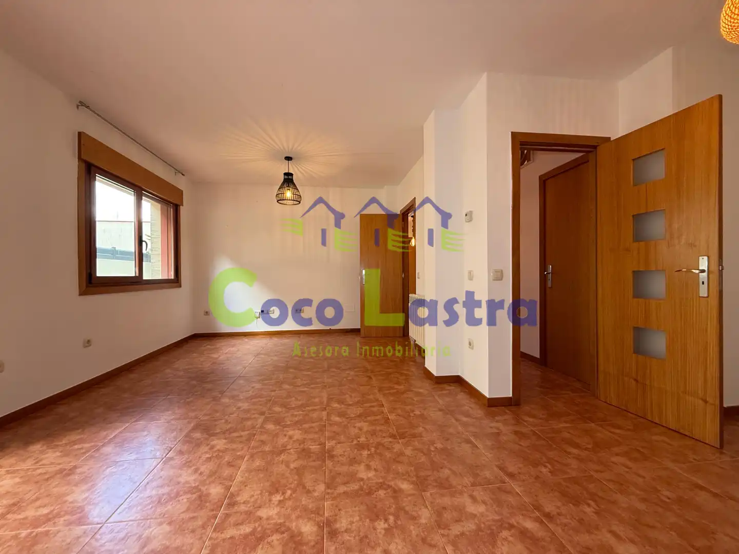 Wohnzimmer von Einfamilien-Reihenhaus zur Miete in Doñinos de Salamanca mit Heizung, Privatgarten und Ofen