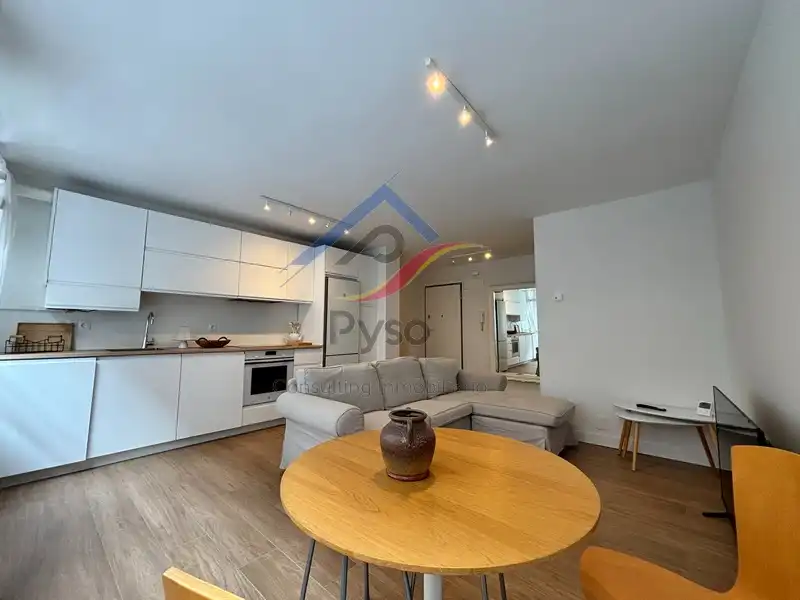 Wohnzimmer von Wohnung zur Miete in Santander mit Heizung, Möbliert und Ofen