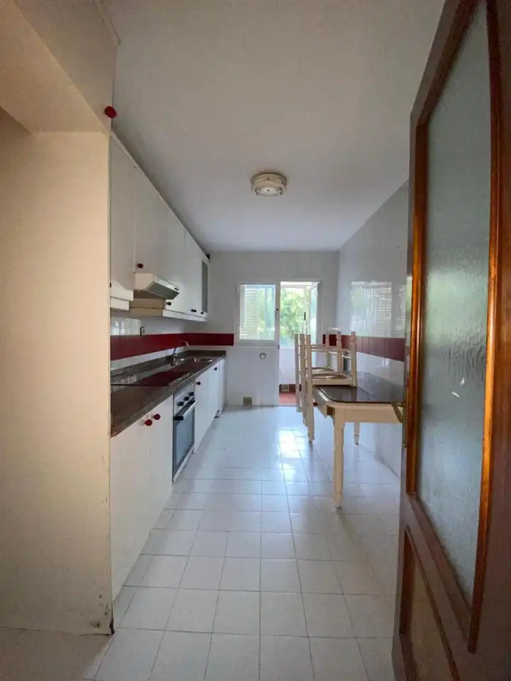 Cocina de Piso en venta en Oviedo  con Trastero