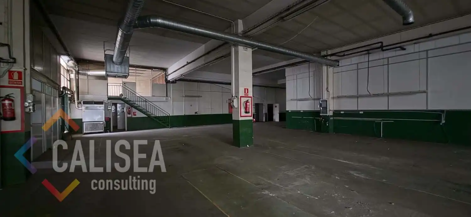 Nave industrial de alquiler en Can Mas