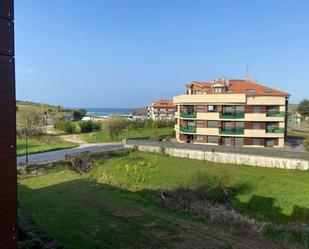 Vista exterior de Apartament en venda en Llanes amb Parquet, Traster i Internet