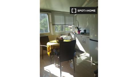 Photo 3 of Flat to share in Rosas - Musas, Madrid
