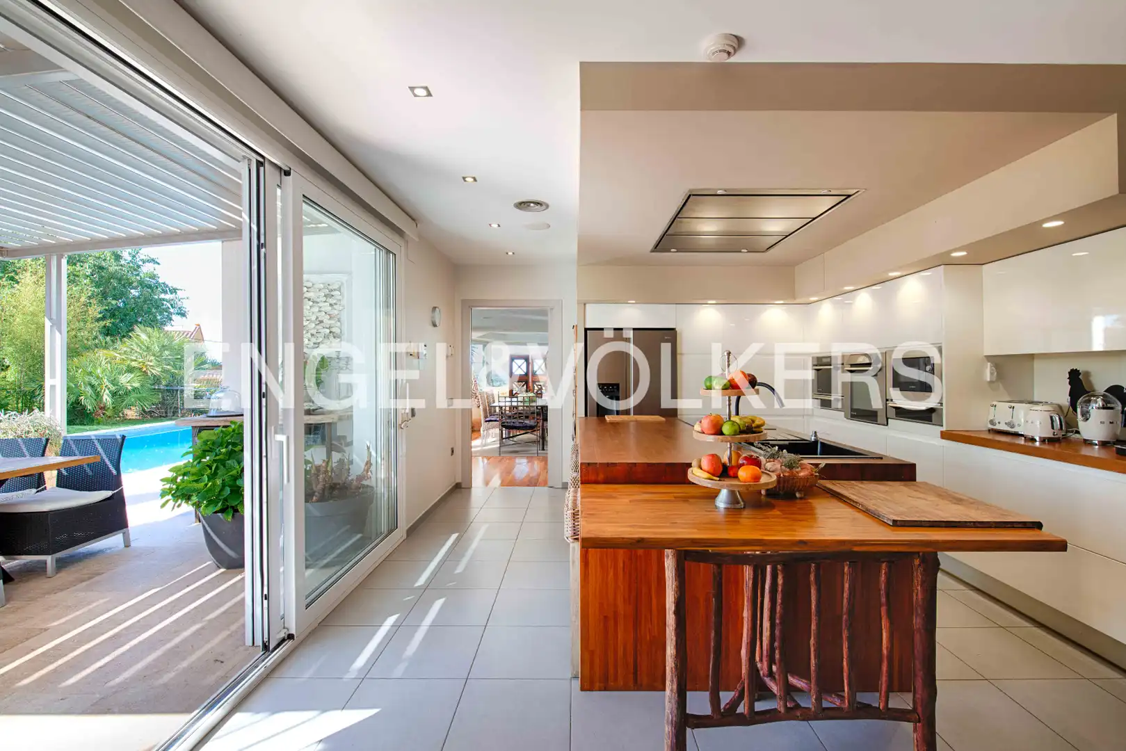 Haus mit Pool zum Verkauf in Carrer Holanda, imagen 24