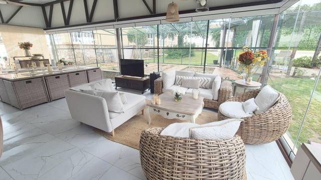 Casa-chalet en Venta en Mozárbez