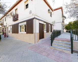 Exterior view of Flat for sale in  Granada Capital  with Air Conditioner and Heating
