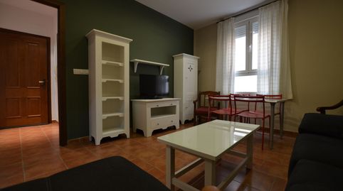 Photo 3 of Flat for rent in Calle Candiota, 5, Centro - Sagrario, Granada Capital