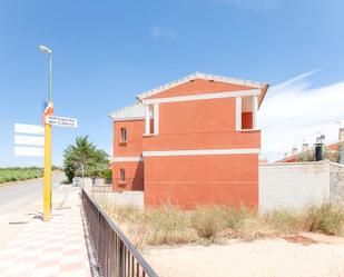 Exterior view of Single-family semi-detached for sale in Villargordo del Cabriel