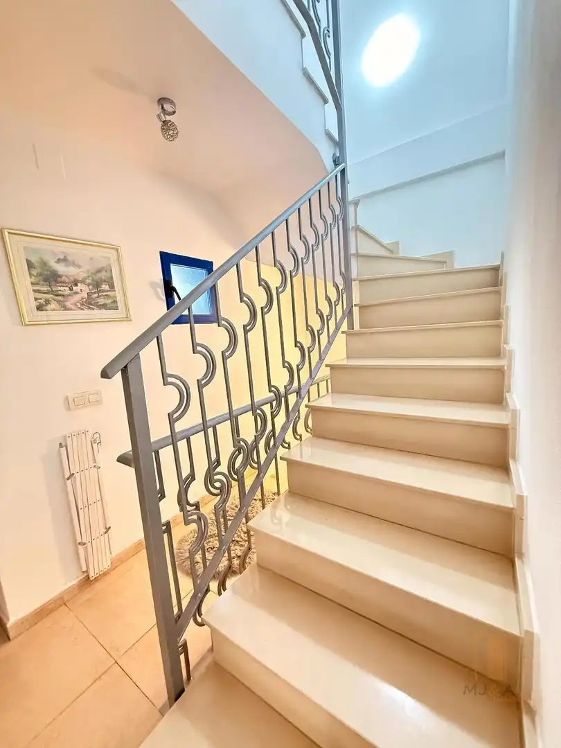 Maison mitoyenne avec terrasse à vendre à L'OM BLANC, imagen 23