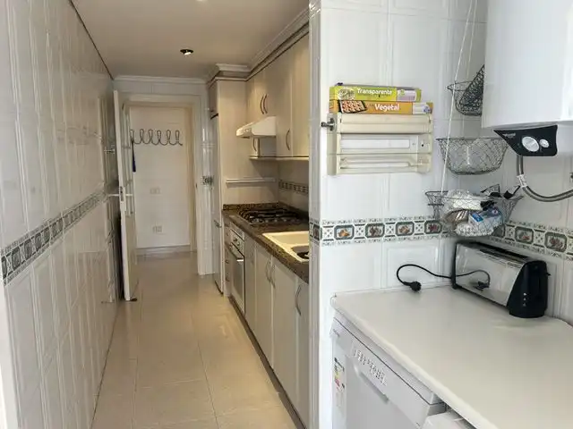 Cuina de Apartament en venda en Benicasim / Benicàssim amb Terrassa i Moblat