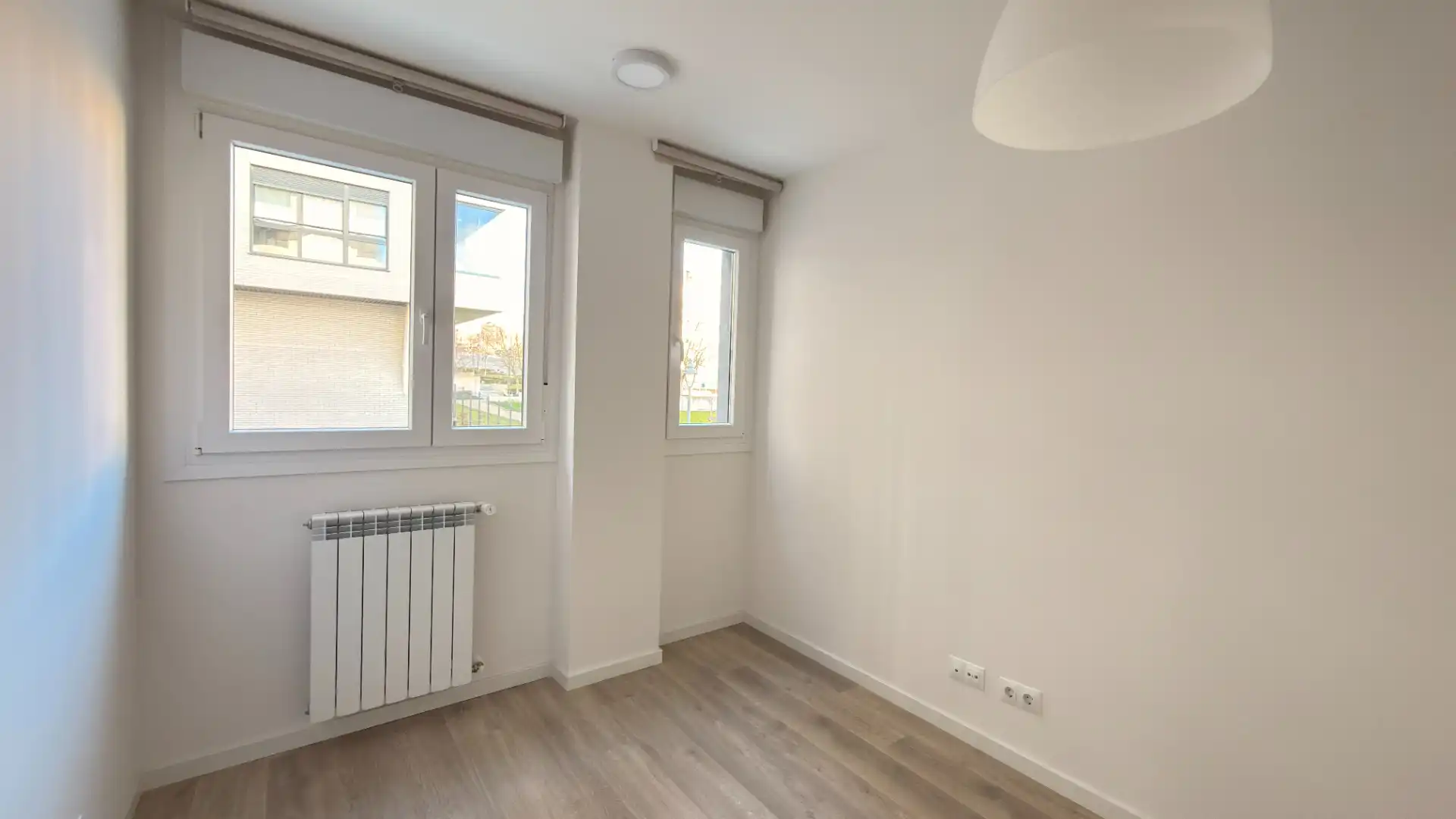 Habitación de Apartamento de alquiler en Tres Cantos con Aire acondicionado, Calefacción y Terraza