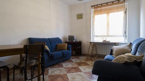 Foto 2 de Apartamento de alquiler en Vidal, Salamanca Capital